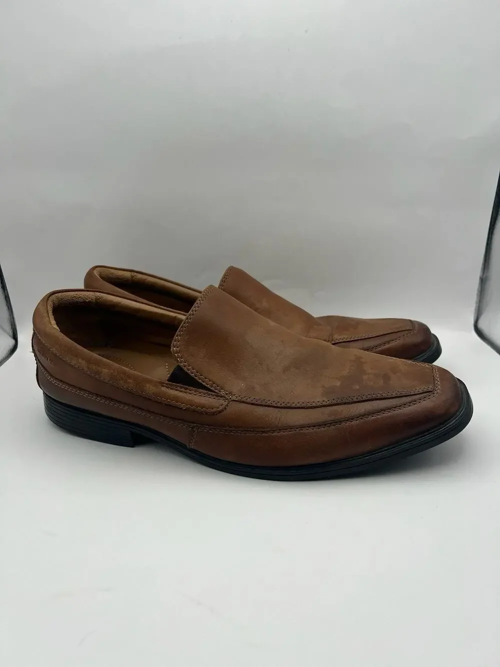 Clarks Tilden Free Brown Leather Loafers Men Size 11.5